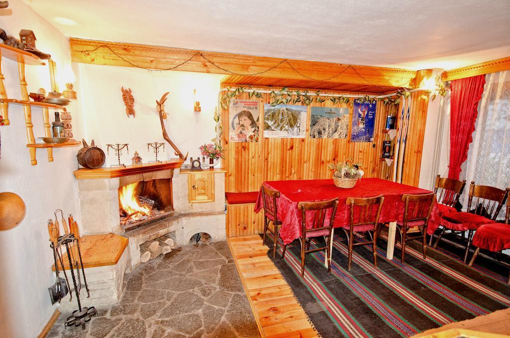 Palyongov Guest House Chepelare Oda fotoğraf